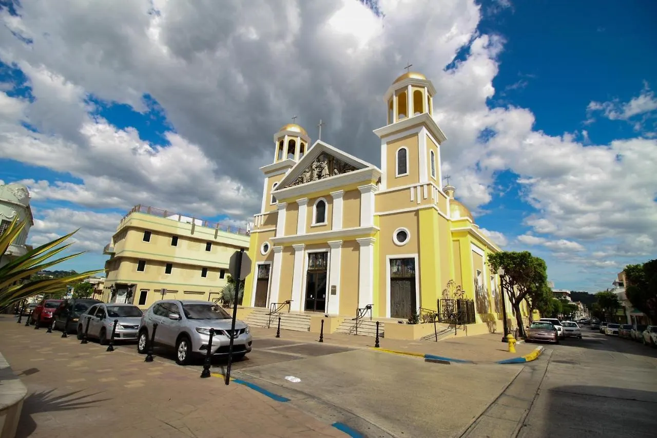 Orange B Living Hotel Mayaguez 0*,
